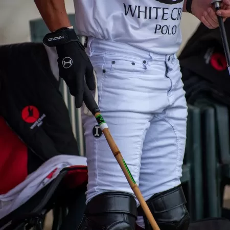 HIGH GOAL RIGHT-HAND GLOVE HIGH GOAL RIGHT-HAND GLOVE